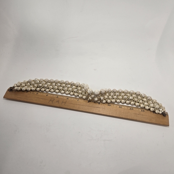 Vintage Beaded Howlite Bib Statement Necklace Natural Stone Goldtone Setting - Picture 2 of 10